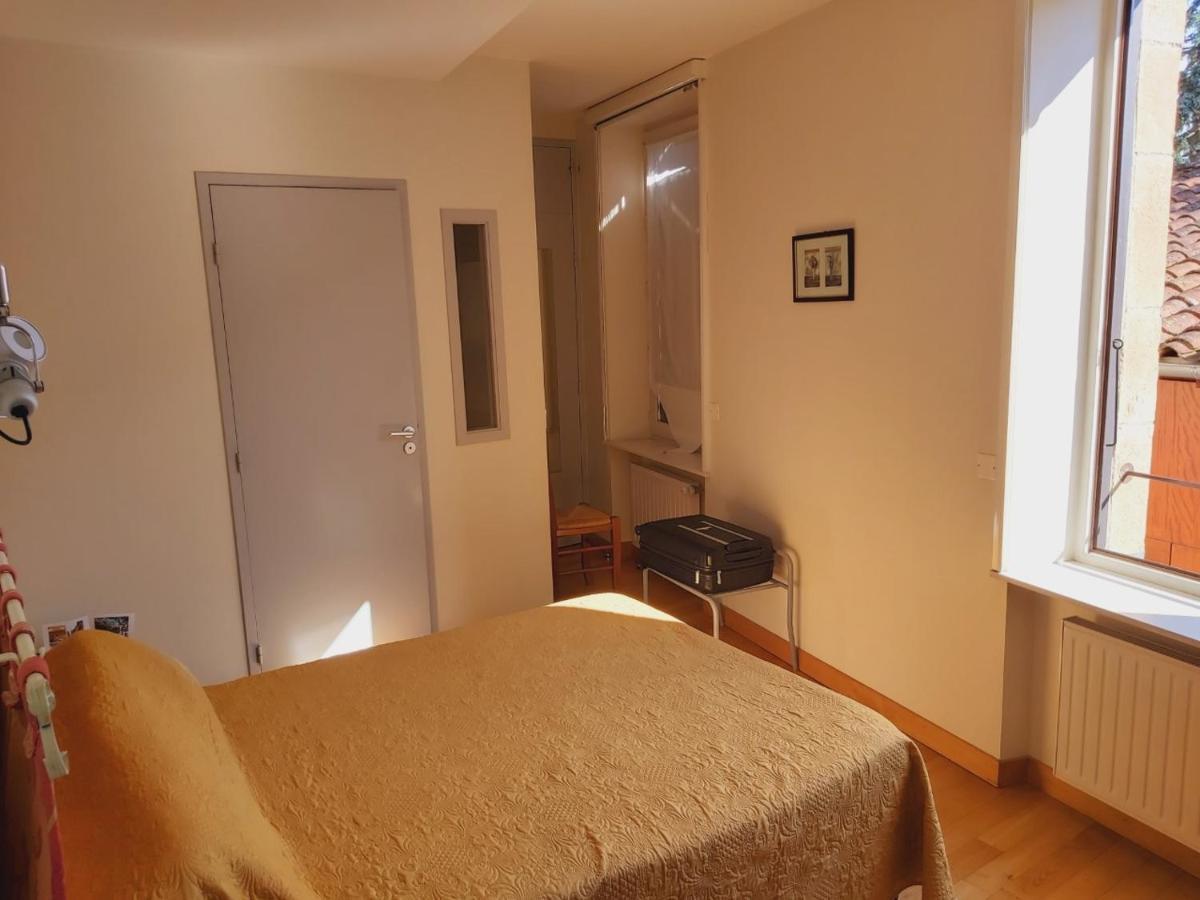 Le Relais De La Tour Hotell Capdenac-Gare Eksteriør bilde