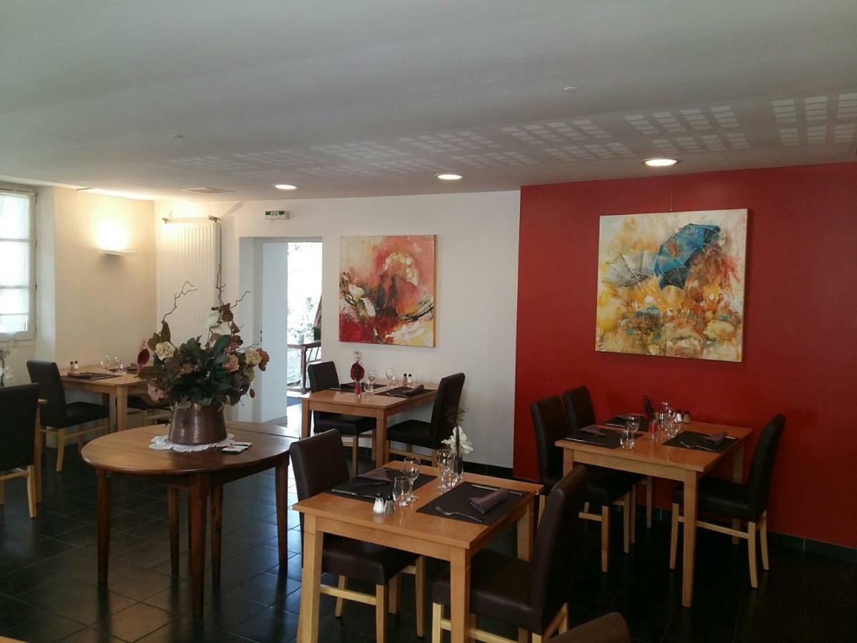Le Relais De La Tour Hotell Capdenac-Gare Eksteriør bilde